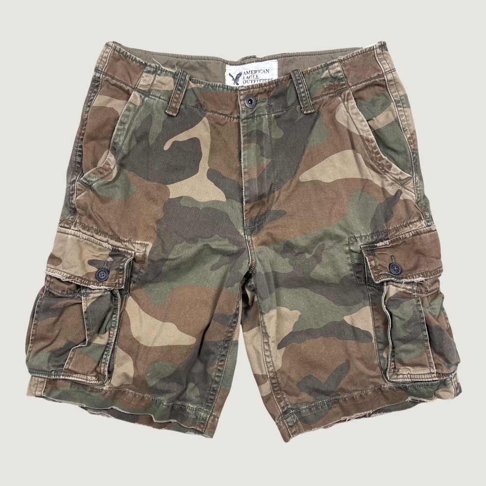 Vtg American Eagle Camo Cargo Shorts Mens 34 Classic Length Distressed Y2K Baggy